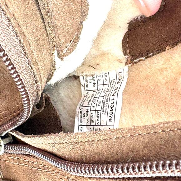 Ugg Hapsburg Combat Boots 6.5 Brown NWOT Ankle Booties Suede Leather Moto Sherpa - Picture 5 of 7